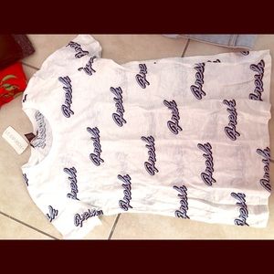 Fresh a** clothes 😉